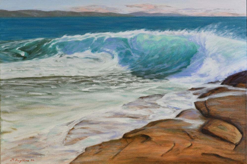 In coming 61x91cm $3000